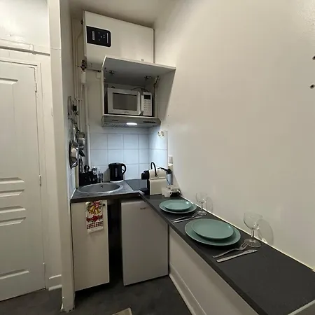 Appartement Cozy In 15eme Parijs